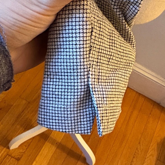 Checkered Loft Jacket - Picture 10 of 16